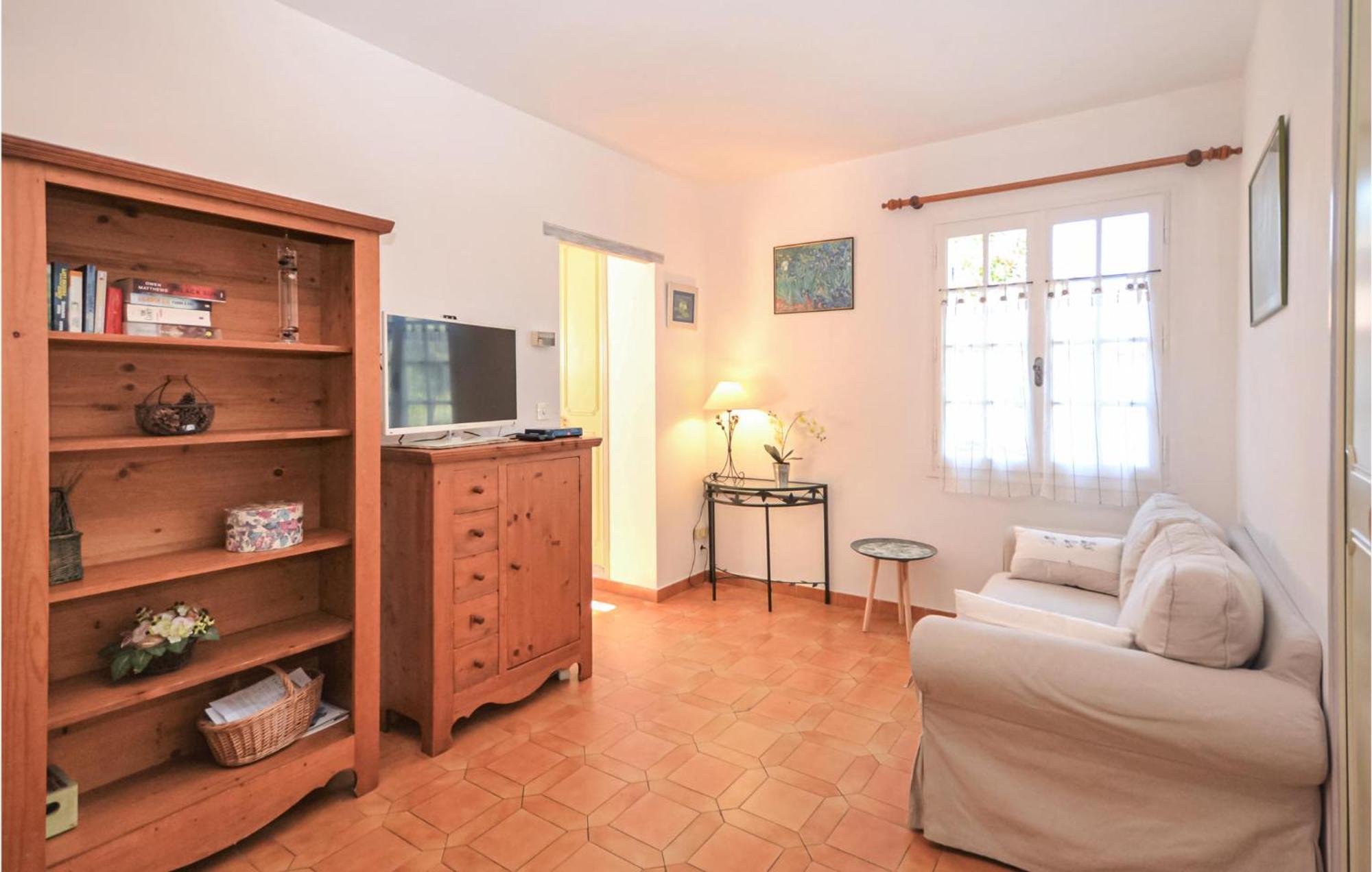 1 Bedroom Pet Friendly Home In Entrechaux Exterior foto