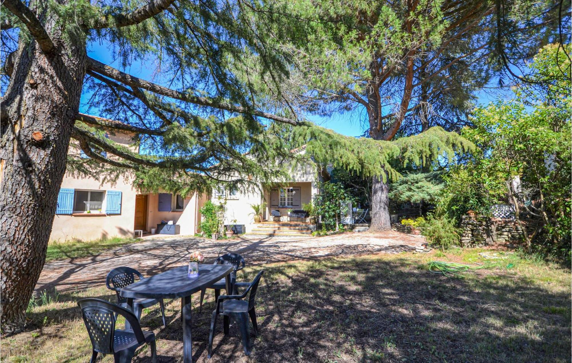 1 Bedroom Pet Friendly Home In Entrechaux Cameră foto